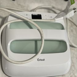 Cricut Press iron