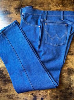 New Wrangler Jeans 34x30 | PORTERVILLE
