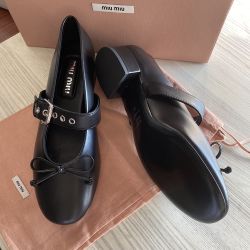  Black Leather Flat Buckle Loafers Size 39 