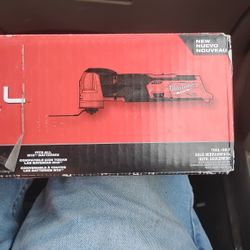 Milwaukee M12 Fuel Oscillating Multi Tool Cordless 