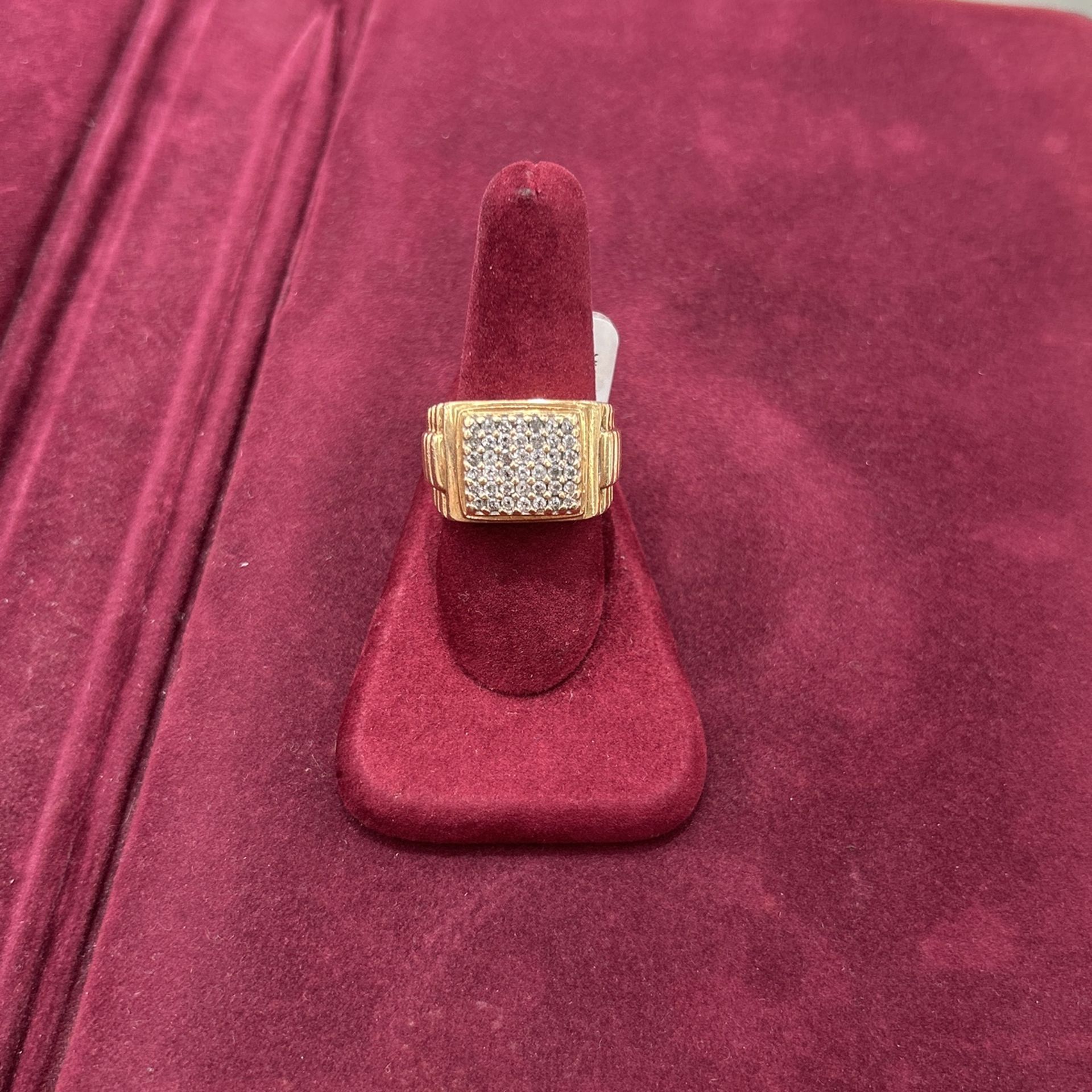 10k Gold Men’s Ring 