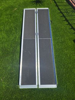Folding Aluminum Wheelchair Ramp