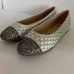 Vince Camuto  Have  2 Sizes 3M And 4M
