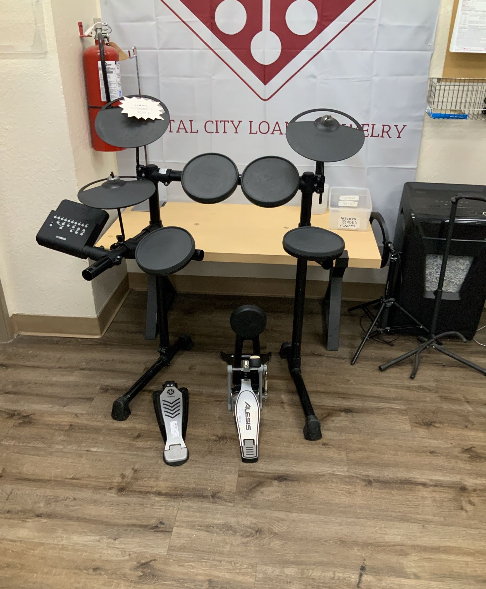 Yamaha Full Electronic Drum set W DW2000 Bass Pedal 92 91 70 05 65