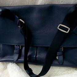 COACH Henry Messenger Shoulder Bag