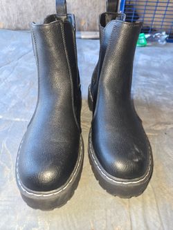 Sincerely Jules Black Chelsea boots platforms