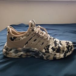 Sneaker