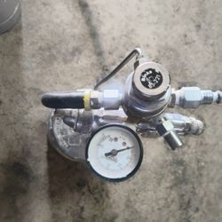 Paint Guns 