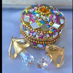 Designer Puccini Vintage Signed Crystal Dangle Screw Back Earrings + Gift Box!