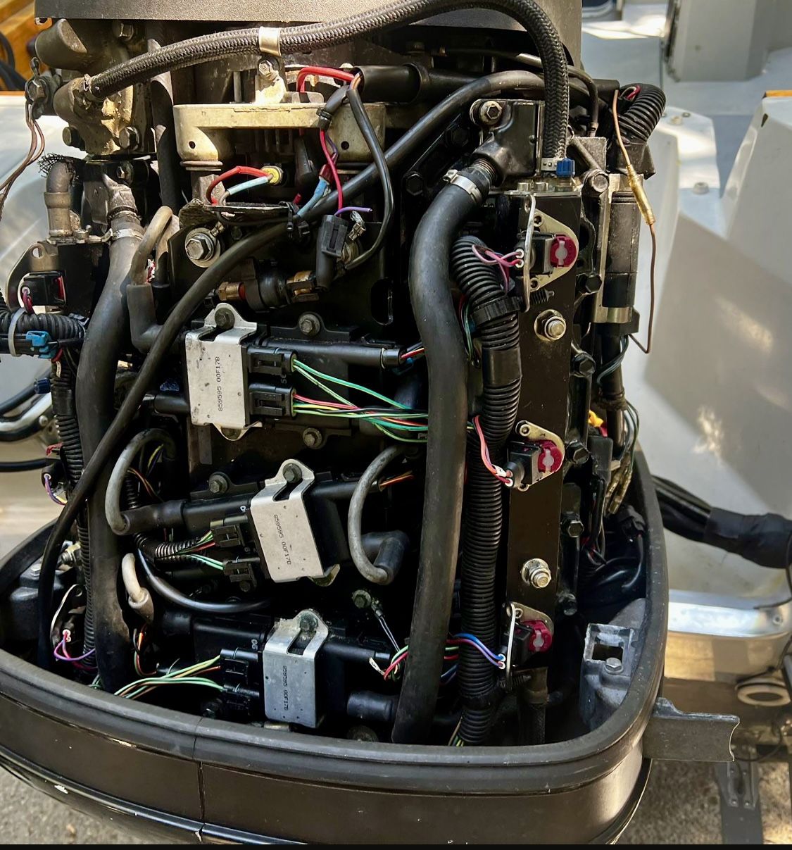 Mercury 225 outboard for sale in everett wa offerup