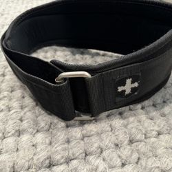 Harbinger 4” Olympic Weight Lifting Belt Men’s Small 28” - 32”