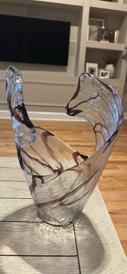 Glass vase