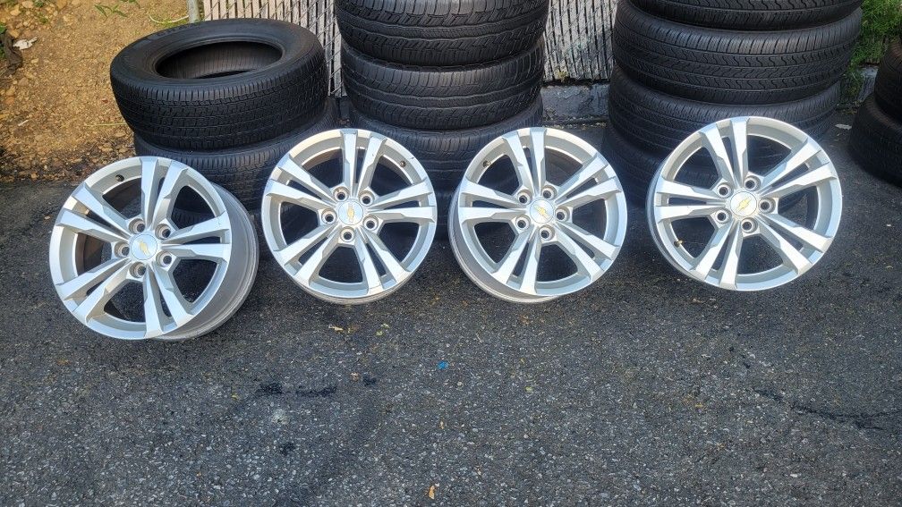 17 INCH CHEVY EQUINOX RIMS FOR SALE