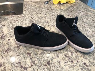Jordan’s size 12 used looks great