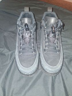 Jordan black cats