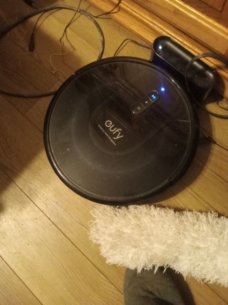 Eufy Robo Vac 
