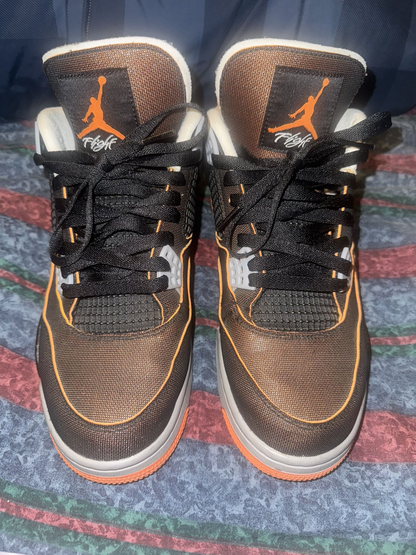 Jordan 4 Starfish