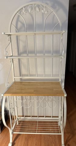 Wine Rack With Shelves