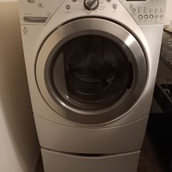 White Whirlpool Washer 