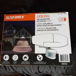 Solar Motion Detection Light By Sunforce
