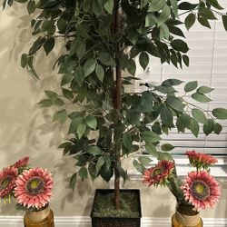 7 Foot Tree & 2-Sunflower Vases