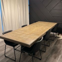 Dinning Room Table With Chairs