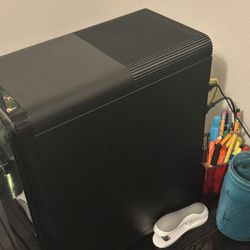 XPS 8930 Mid Tower and Dell Ultrasharp Monitor