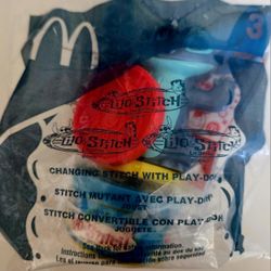 McDonalds 2004 Lilo and Stich NIP Changing Stitch With Playdough NEW