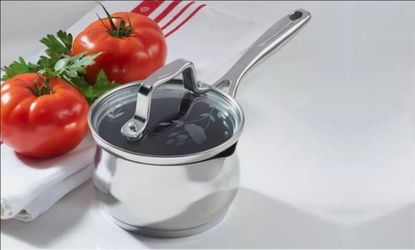 Princess House Culinario Series Healthy Mini Spouted Sauce Warmer .05 Qt Or 1/2 Qt / Hermosa Ollita De O.05 Or 1/2 De Princess House