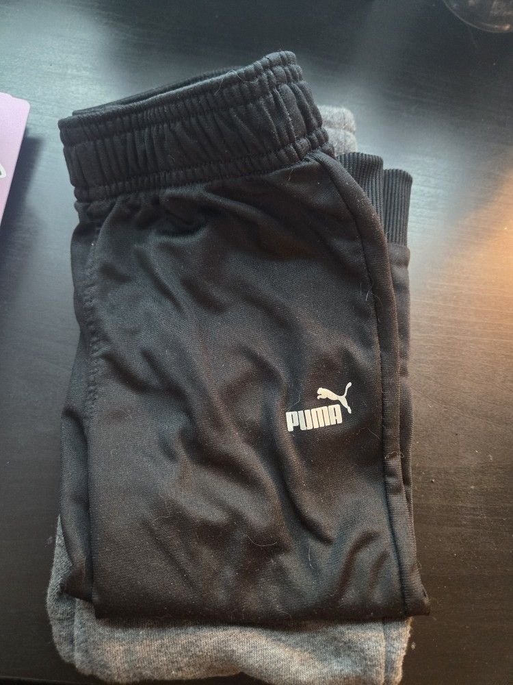 Puma Joggers 