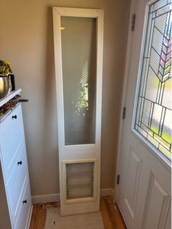 Pet door *Pending pick up*