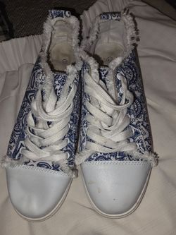 Frayed Edge Paisley Print Low-Top Sneakers W10