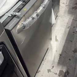 Frigidaire Built In Dishwasher 