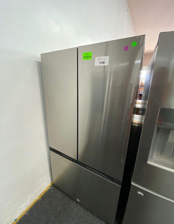 Samsung RF30BBQL Bespoke Refrigerator