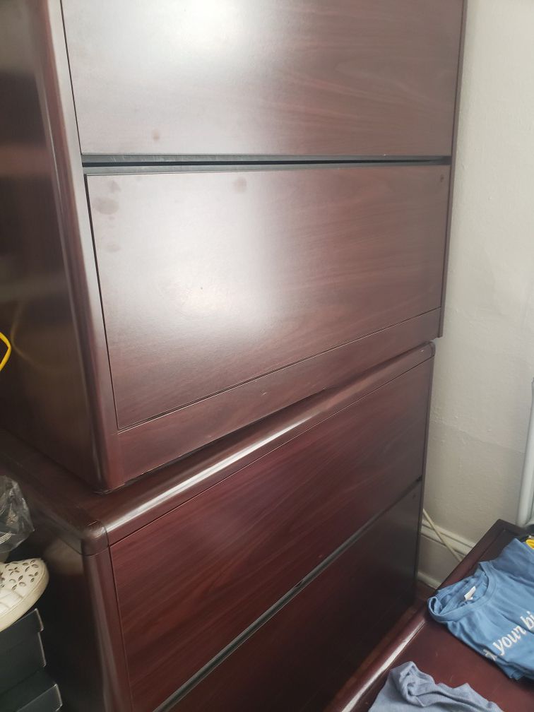 Free wood filling cabinets