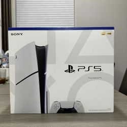 PS5 Slim Disc Version Unopened Brand New Inbox Comes $400