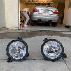 2021 Jeep JL Wrangler Headlights