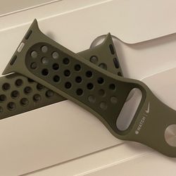 Nike Apple Watch band, M/L strap Fits 42/44/45  mm Case