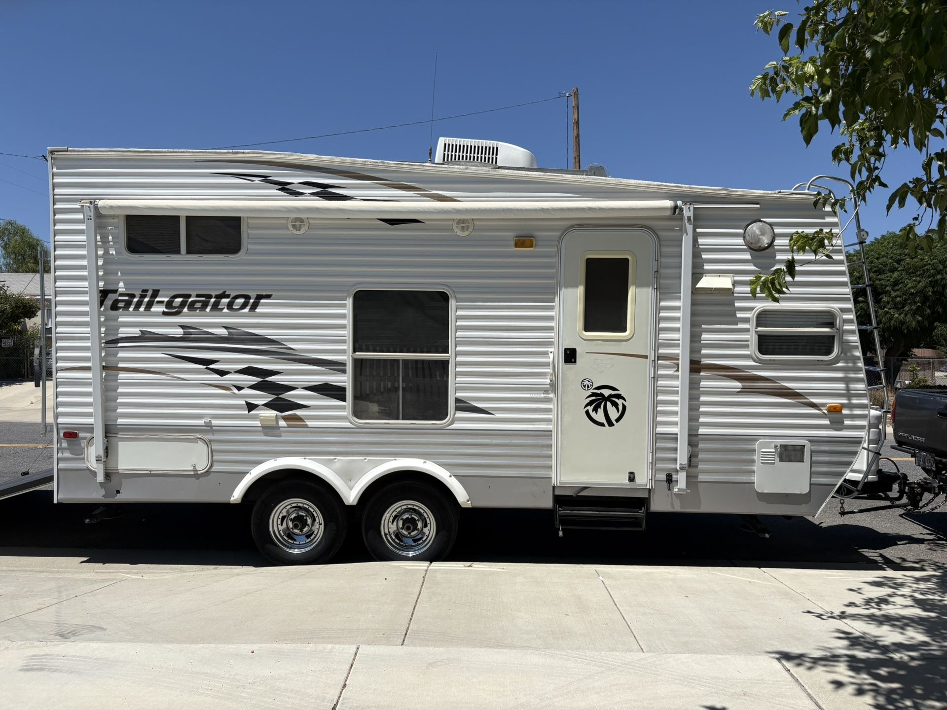 2005 Keystone TAILGATOR