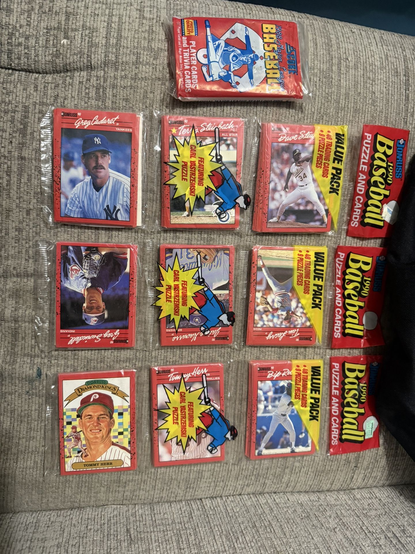 DONRUSS 1990 Baseball Puzzles & Cards