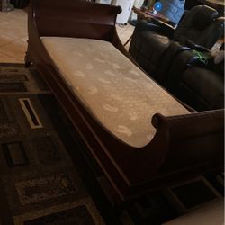 Bomb Bay Bed Twin
