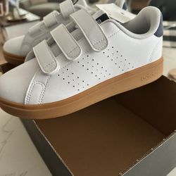 Adidas Kids Shoes Size 2
