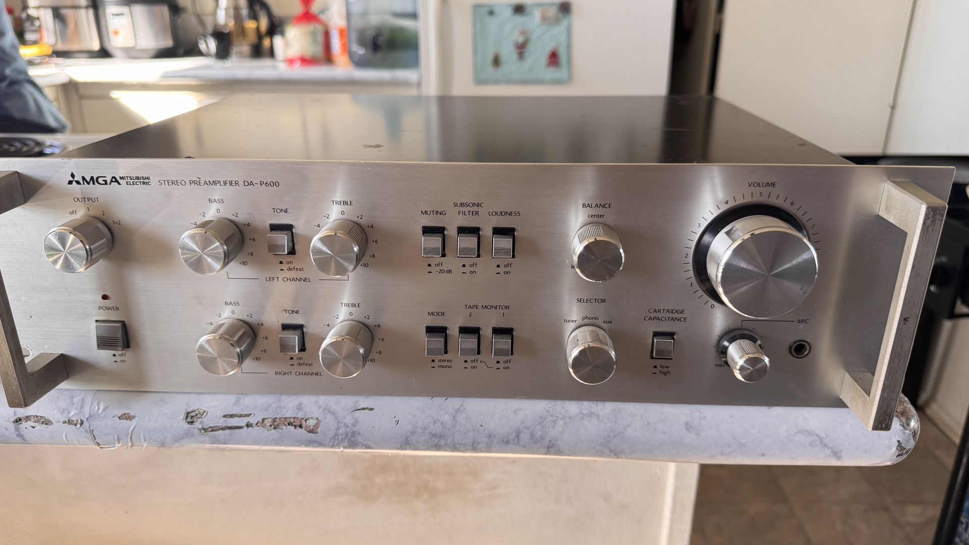Mitsubishi Stereo Amplifier DA P-600