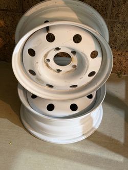 Heavy duty tow dolly or trailer wheels