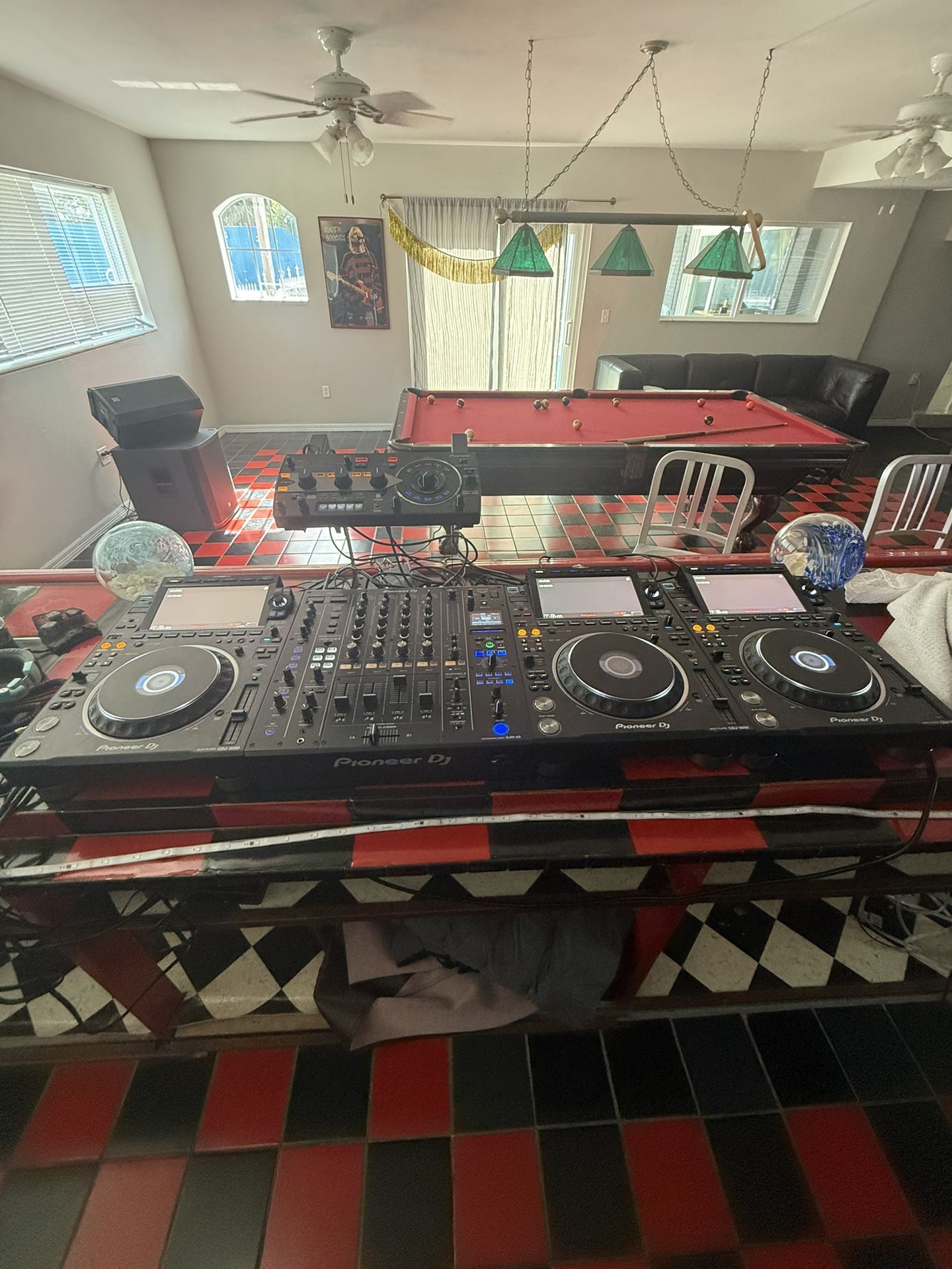 Pioneer CDJ 3000 Rig