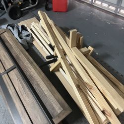 Queen Bed Frame Ítems 