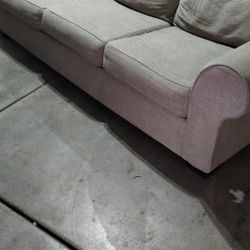 2 Piece Sofa Set. Great Condition 