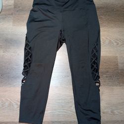 Avia Exercise Pants With Cut Outs Size M (8-10)