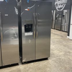 Frigidaire Side By Side Refrigerator