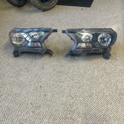 Ford Ranger XLT 19-23 Headlights